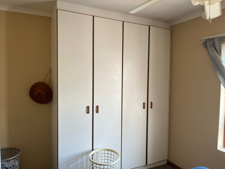 2 Bedroom Property for Sale in Despatch Central Eastern Cape